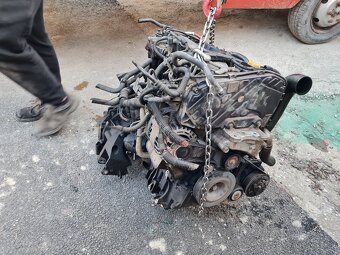 Predám motor na opel vectra - 2