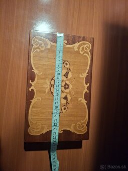 Starozitna sperkovnica - 2