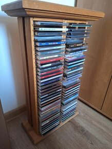 stojan na CD / DVD - 2