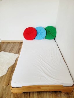 Drevená posteľ 160x90cm - 2