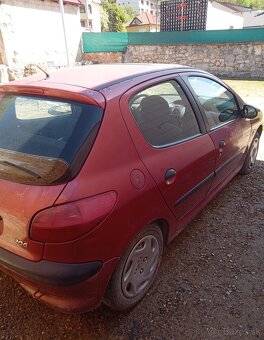 Peugeot 206 1.9 D bez papierov - 2