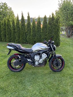 Yamaha FZ6 - 2