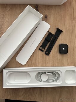 Apple Watch 5 44mm GPS - 2