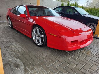Pontiac Fiero GT - 2