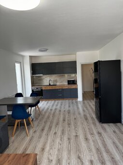 Dvojizbovy byt 60m2 v novostavbe Trenčin Juh - 2