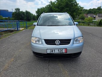 VW Touran - 2