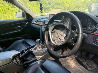 Rozpredam BMW 320d F30 na diely - 2