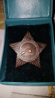 Odznak.vyznamenanie..stal. - 2