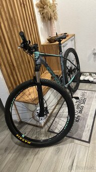 Kellys Desire 70 - L / Kolesá 29" - 2