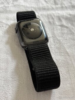 Apple Watch SE 1 generácie 44mm - 2