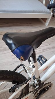 Dievčenský juniorský bicykel - 2