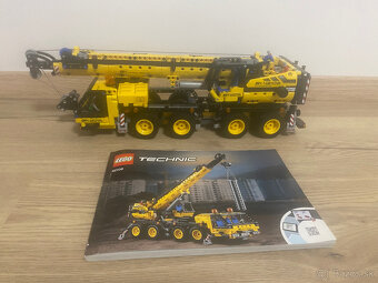 Lego Technic 42108 Mobile Crane / Zeriav - 2