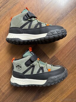 Zimne topanky detske 34 Nove - 2