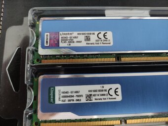 2x 8 GB DDR3 - 2