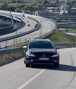 Volkswagen Golf ALLTRACK DSG 4x4 - 2