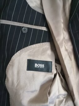 HUGO BOSS krasny pansky oblek XL. c.54 - 2