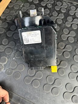 Podvolantovy krúžok - 2