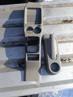 Stredový panel škoda Felicia - 2