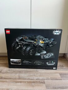LEGO 76240 Batmobile Tumbler - 2