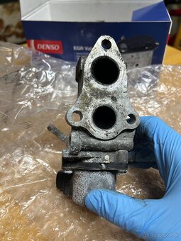 EGR ventil Toyota Rav4 - 2