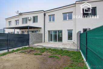 Na predaj – Moderný dvojpodlažný 4-izbový rodinný dom v Šamo - 2
