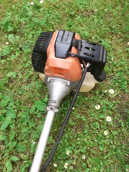 Krovinorez stihl 130. - 2