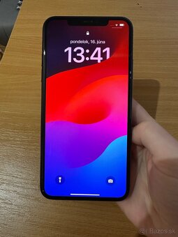 iPhone 11 Pro Max Space Gray - 2