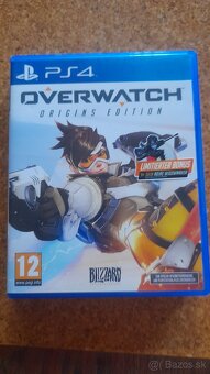 PS4 hry 15eur/kus - 2