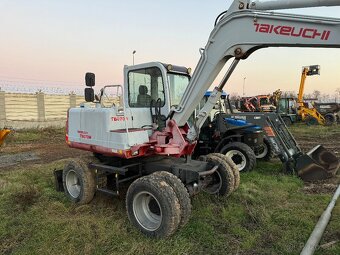 kolesovy bager Takeuchi TB70W - 2