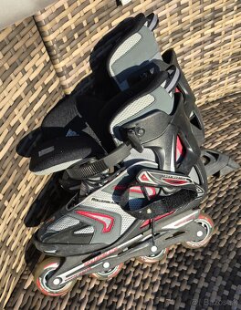 Predám kolieskové korčule ROLLERBLADE vekosť č.10 - 2