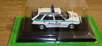 Škoda Felicia Combi LX - Policie 1:43 - 2