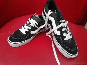 Vans - 2
