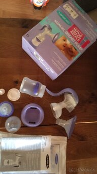 Vankúš tehotenský  a Lansinoh odsávačka - 2