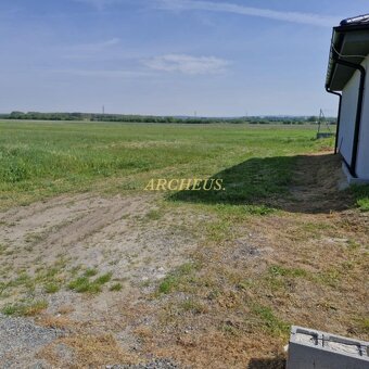 Ideálny stavebný pozemok so SP v obci Borský Svätý Jur - 2