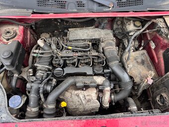 Predám náhradné diely na Citroën Berlingo 1,6hdi-55kw - 2