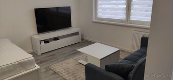 REZERVOVANÉ: 1 izbový byt komplet zariadený Žilina Vlčince - 2