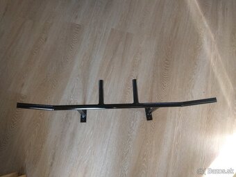 Hrazda do stropu s prarelnými úchpomi - 2