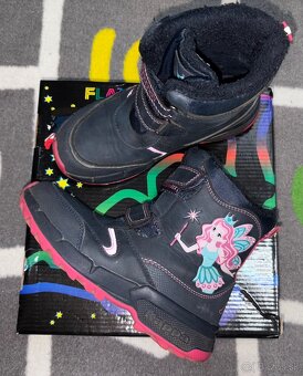 Zimné topánky Kappa v.32/33 poštovné v cene 15eur - 2