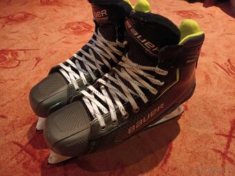 Brankárske korčule Bauer PRO, vel. 10, FIT 1, (šírka) - 2
