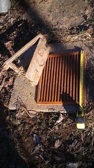 Predám rošt a dvierka do krbových kachlí - 2