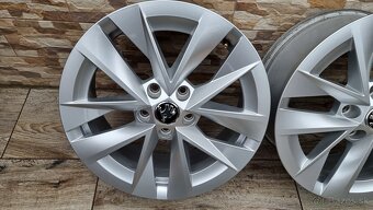Predám originál ŠKODA ROTARE elektrony/ 5x112 r17 et48 J7 - 2