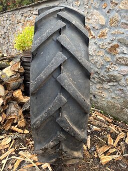 Traktorová pneu 16,9-34 8Pr - 2