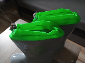 Predám detské kvalitné gumáky - nové - 2