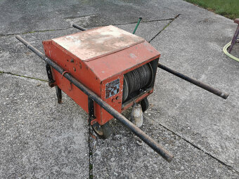 Stavebný výťah SVŠ 125 A - 2