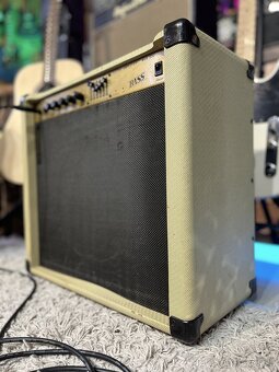 Kombo na basu HOHNER 50W Eminence Repro - 2