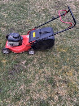 Benzinova kosačka - 2