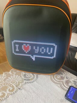 Led svietiaci ruksak - 2