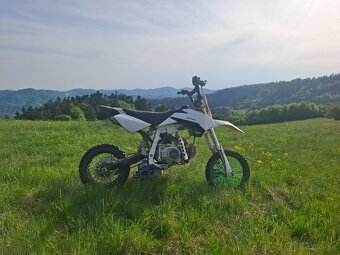 Predám ycf 125 pilot - 2