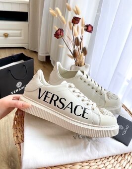 Dásmke originál Versace tenisky - 2