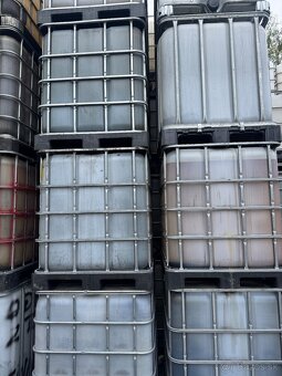 Ibc ,1000l nádrze - 2